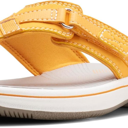 Clarks Women’s Breeze Sea Flip-Flops – Adjustable Lightweight Casual Sandals