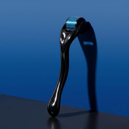 Derma Roller for Men & Women - Personal Cosmetic Beauty Tool 0.25Mm - Titanium(Black Blue)