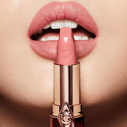 Charlotte Tilbury Hot Lips 2.0 Lipstick - Hydrating, Long Lasting Lipstick with Orchid & Antioxidant Extracts - Buildable Satin Finish for Fuller-Looking Lips