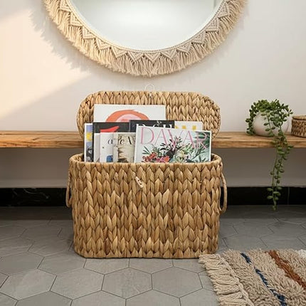 Wicker Toilet Paper Basket with Lid – Natural Rattan Bathroom Storage Organizer for 6 Rolls