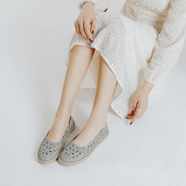 HEAWISH Women’s Daisy Ballet Flats – Round Toe Slip-On Casual Walking Shoes