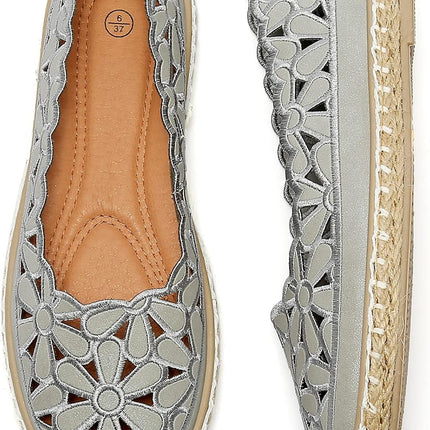 HEAWISH Women’s Daisy Ballet Flats – Round Toe Slip-On Casual Walking Shoes