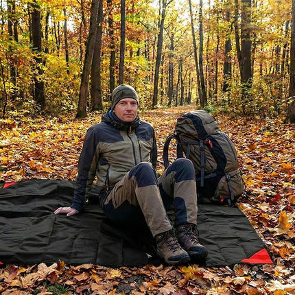Pocket Picnic Blanket, Beach Mat Waterproof Sandproof, Compact Lightweight Small Tarp for Camping, Hiking, Backpacking, Festival, Travel, Foldable in Bags (Black/Red, 55"X60")