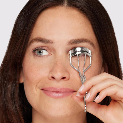 Classic Eyelash Curler for All Eye Shapes with Refill Pads