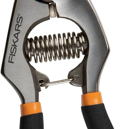 Fiskars Bypass Pruning Shears, 5/8" Cut Capacity Gardening Scissors, Self-Cleaning Sap Groove Prevents Sticking, Non-Slip Grip for Cutting Stems & Branches, Sharp Steel Blades W/ Low-Friction Coating
