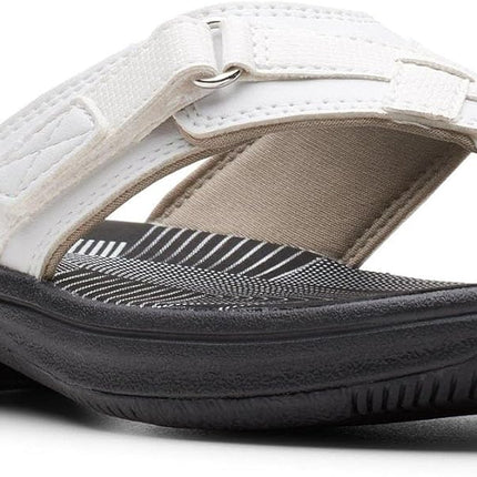 Clarks Women’s Breeze Sea Flip-Flops – Adjustable Lightweight Casual Sandals