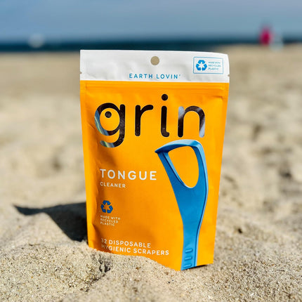 Tongue Cleaner, 32 Count, Disposable Tongue Cleaner, Hygienic Scraper, Recycled Plastic, Clean Tongue, Promote Fresh Breath, Includes Safe Fold- Back Tooth Pick