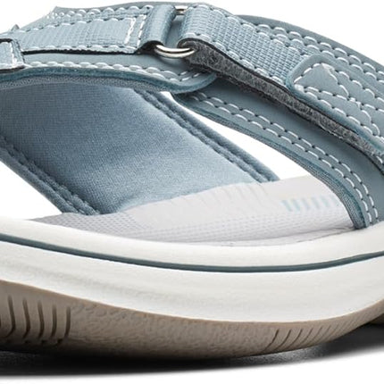 Clarks Women’s Breeze Sea Flip-Flops – Adjustable Lightweight Casual Sandals