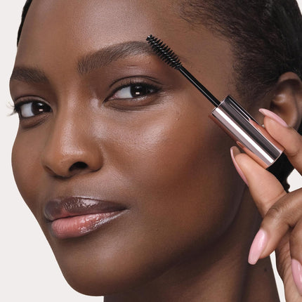 Anastasia Beverly Hills Clear Brow Gel - Lightweight Clear Eyebrow Setting Gel for Flexible Long-Lasting Hold, Controls and Sets Brows for a Clean, Polished, Natural Finish
